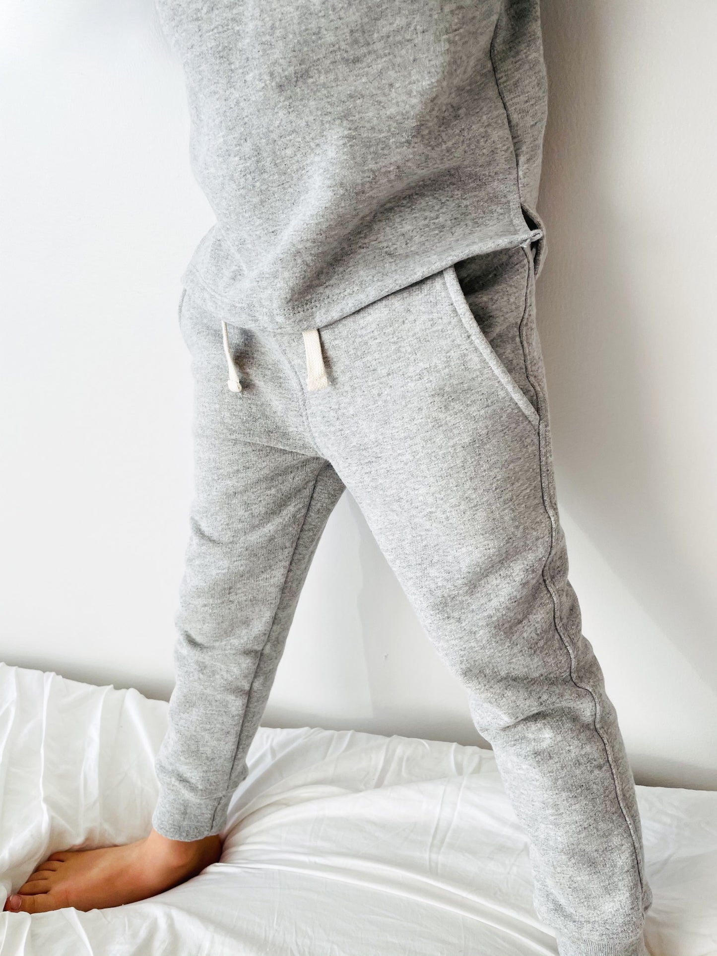Unisex Fleece Sweatpants - Heather Grey